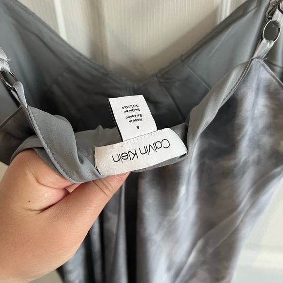 Calvin Klein women long dress. - Picture 7 of 8